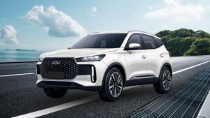 Perfect SUV for Dubai Adventures